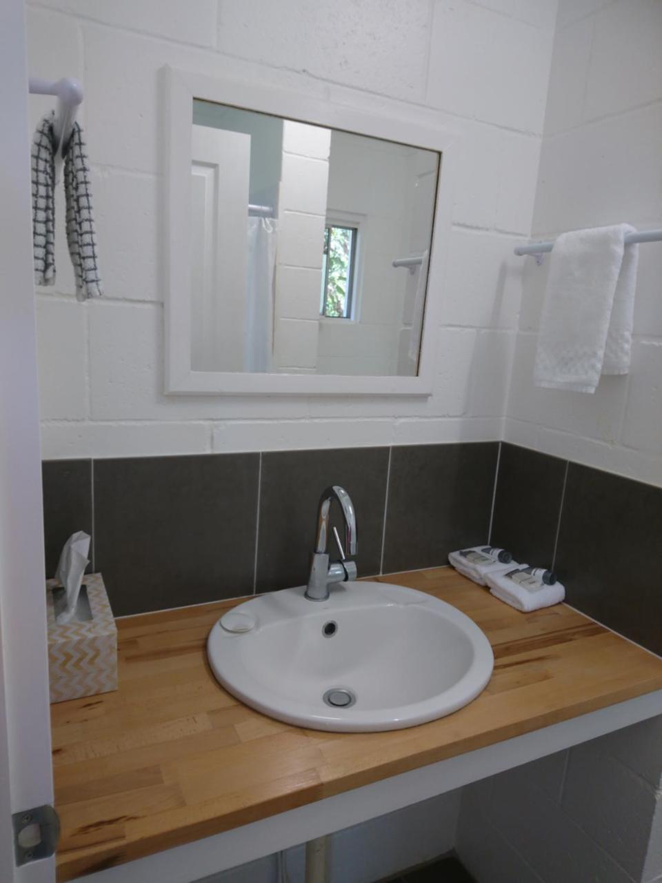 Bororen Motel Ngoại thất bức ảnh